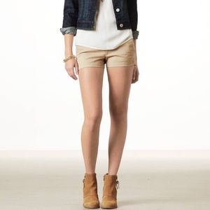 NWOT AEO Twill Shortie